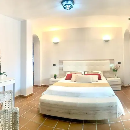 Your Holidays - Sta Mónica - * Costa Adeje (Tenerife)