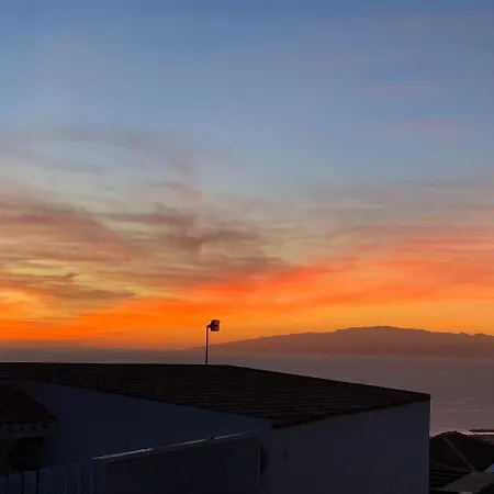 Your Holidays - Sta Monica - * Costa Adeje (Tenerife)