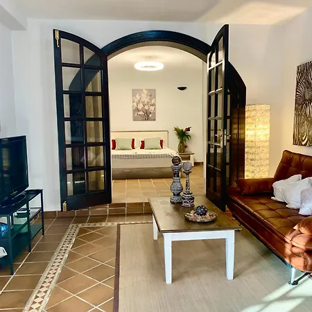 Your Holidays - Sta Mónica -