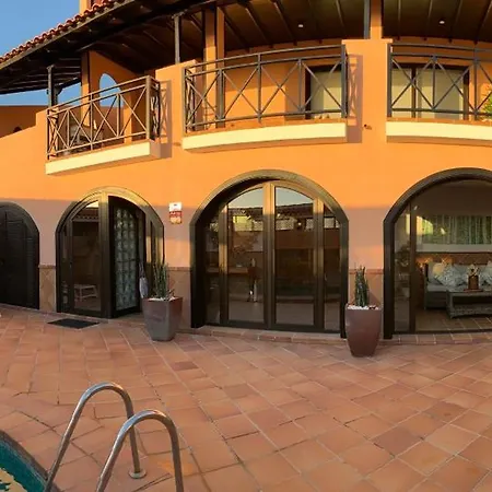 Your Holidays - Sta Mónica -