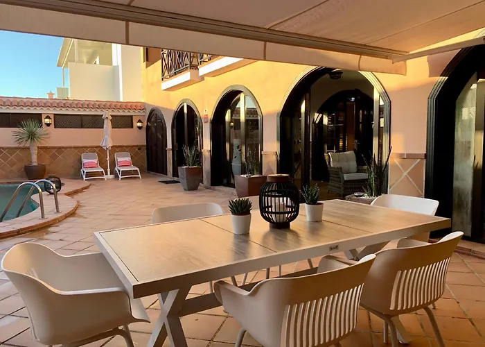 Your Holidays - Sta Monica - Βίλα