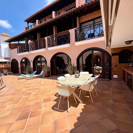 Your Holidays - Sta Monica - Villa *